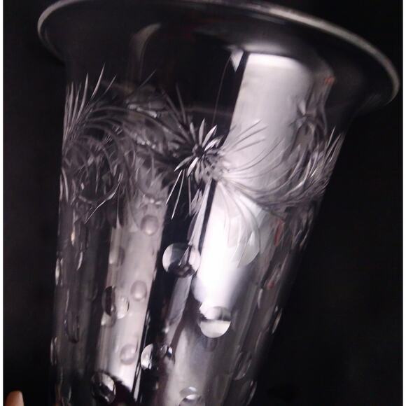 Hawkes Crystal Marcella Vase - Picture 10 of 11